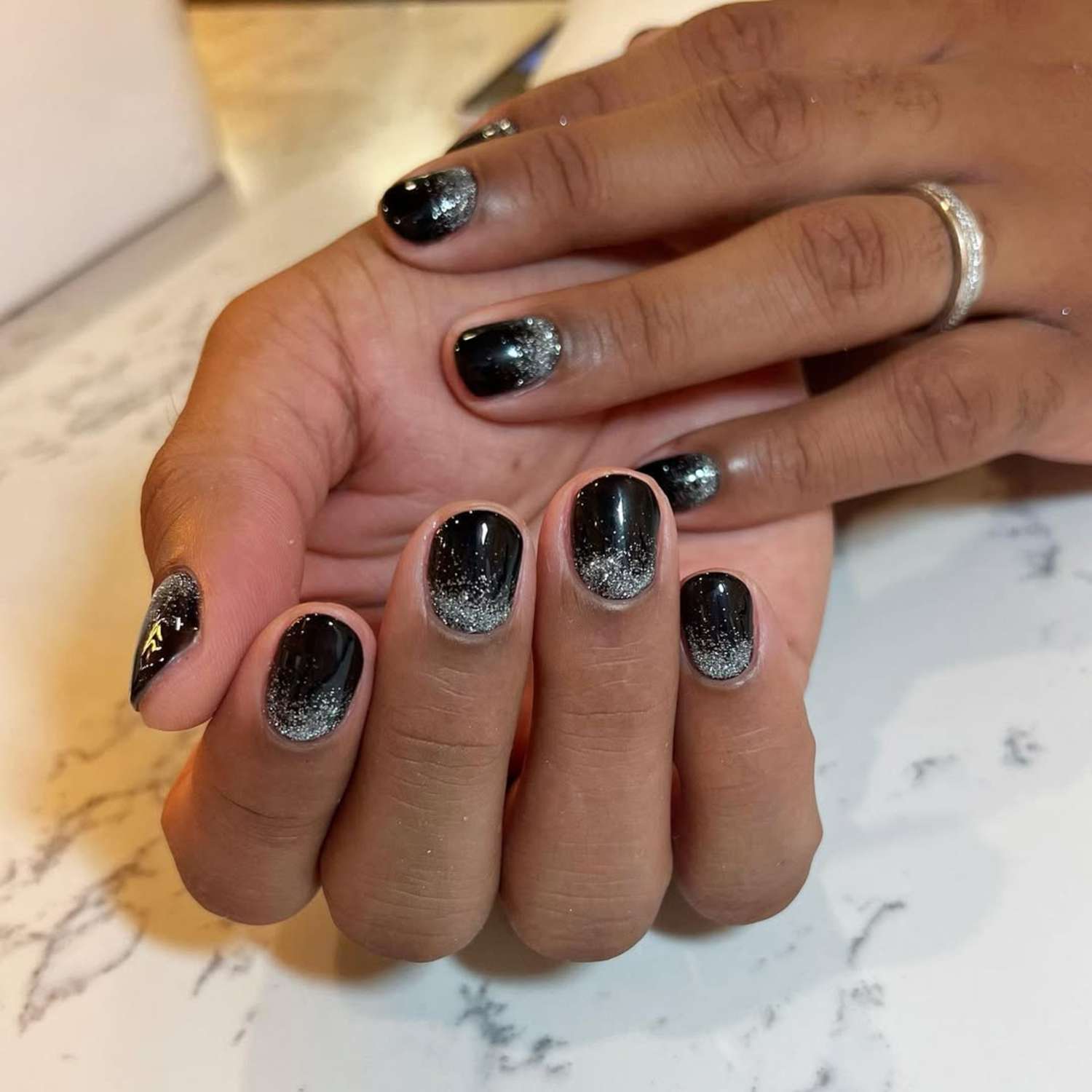 Black to Silver Glitter Gradient Squares Black to Silver Glitter Gradient Squares β New Years Eve Nails 2027