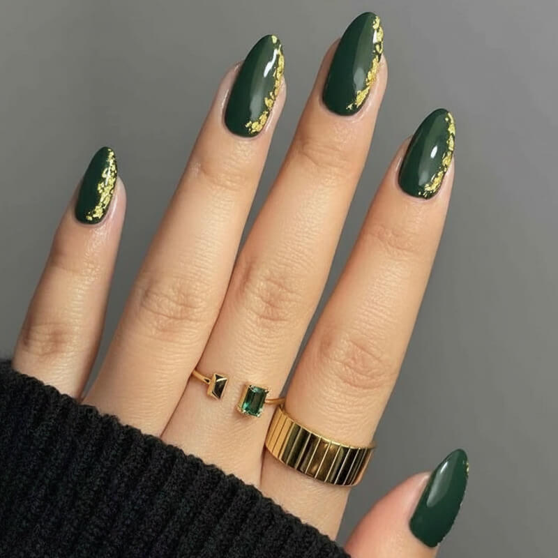 Deep Green with Gold Leaf Accents Nails Deep Green with Gold Leaf Accents Nails β Winter Green Nails