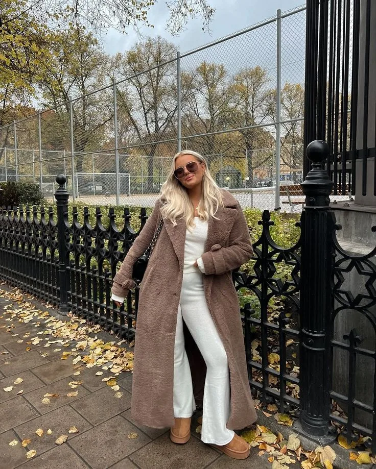 Matching White Knit Set with Teddy Coat for a Chic Brunch Matching White Knit Set with Teddy Coat for a Chic Brunch β Winter Brunch Outfits