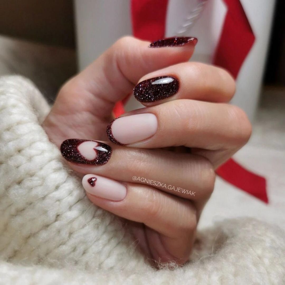 Glossy Glitter Visual Idea Glossy Glitter Visual Idea β Black Cherry Nails