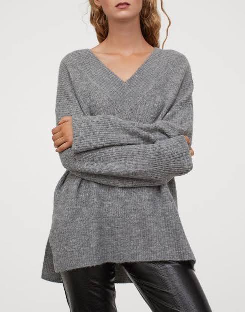 Grey V-Neck Sweater and Leather Pants: Sleek Evening Casual Grey V-Neck Sweater and Leather Pants: Sleek Evening Casual β Oversized Sweater Outfits