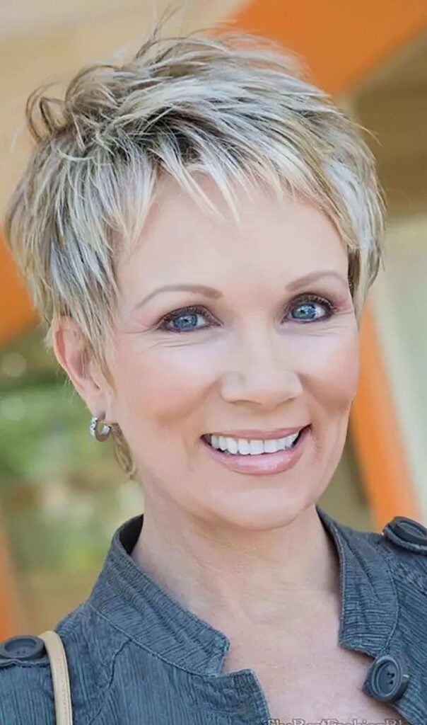 Blonde Pixie with Textured Bangs Blonde Pixie with Textured Bangs β Winter Haircuts for Women