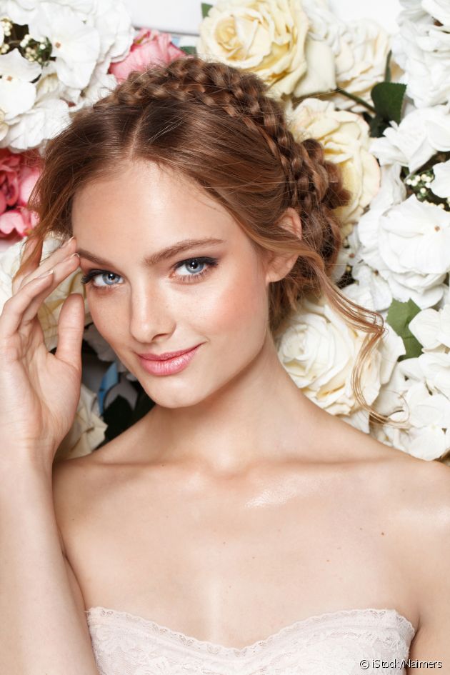 Layered Visual Idea — Winter Wedding Hairstyles