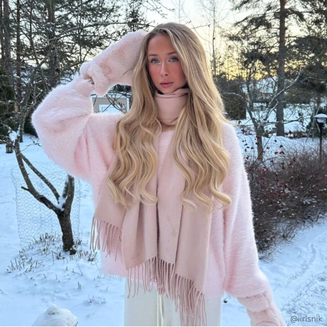 Collarbone Layers With Caramel Balayage Collarbone Layers With Caramel Balayage β Winter Hairstyles