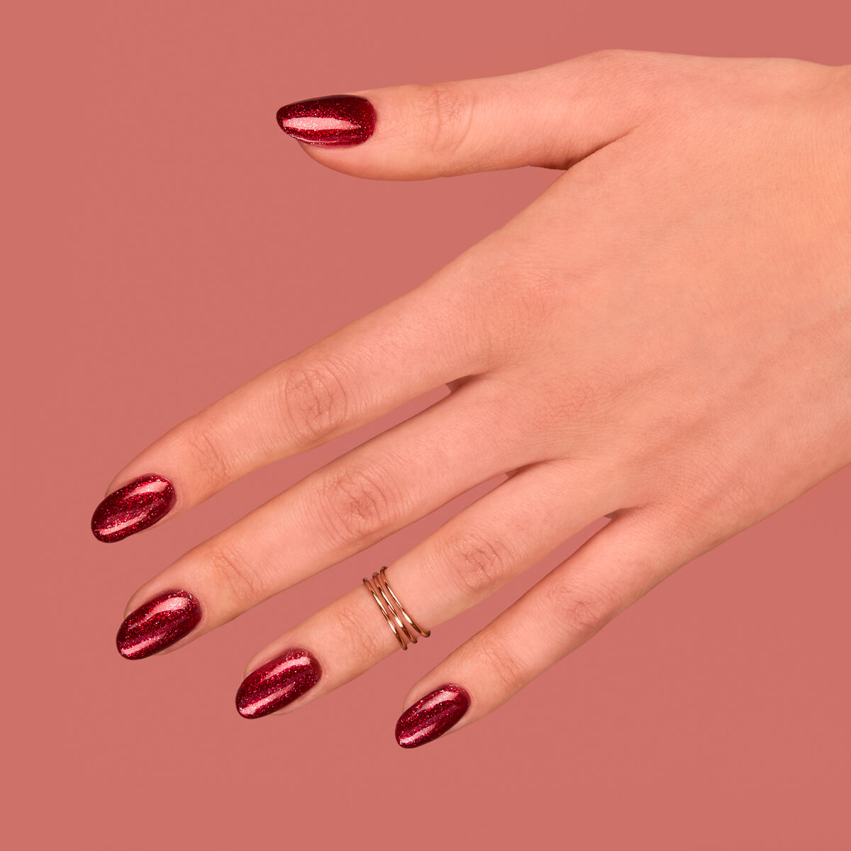 Deep Red Glitter Oval Nails Deep Red Glitter Oval Nails β New Years Dip Powder Nails 2027
