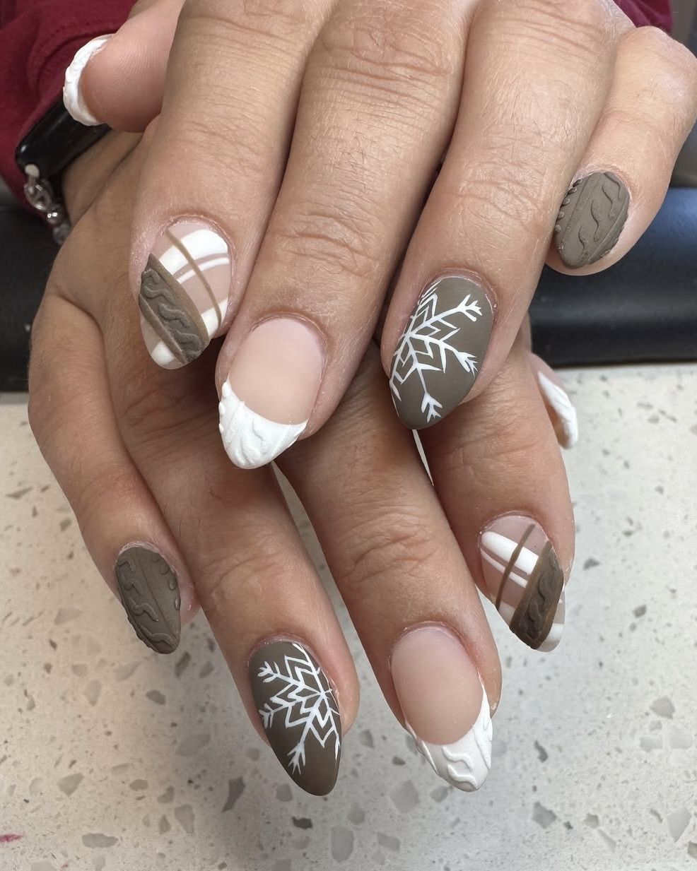 Medium Almond Brown Plaid Cable Knit — Winter Nail Designs
