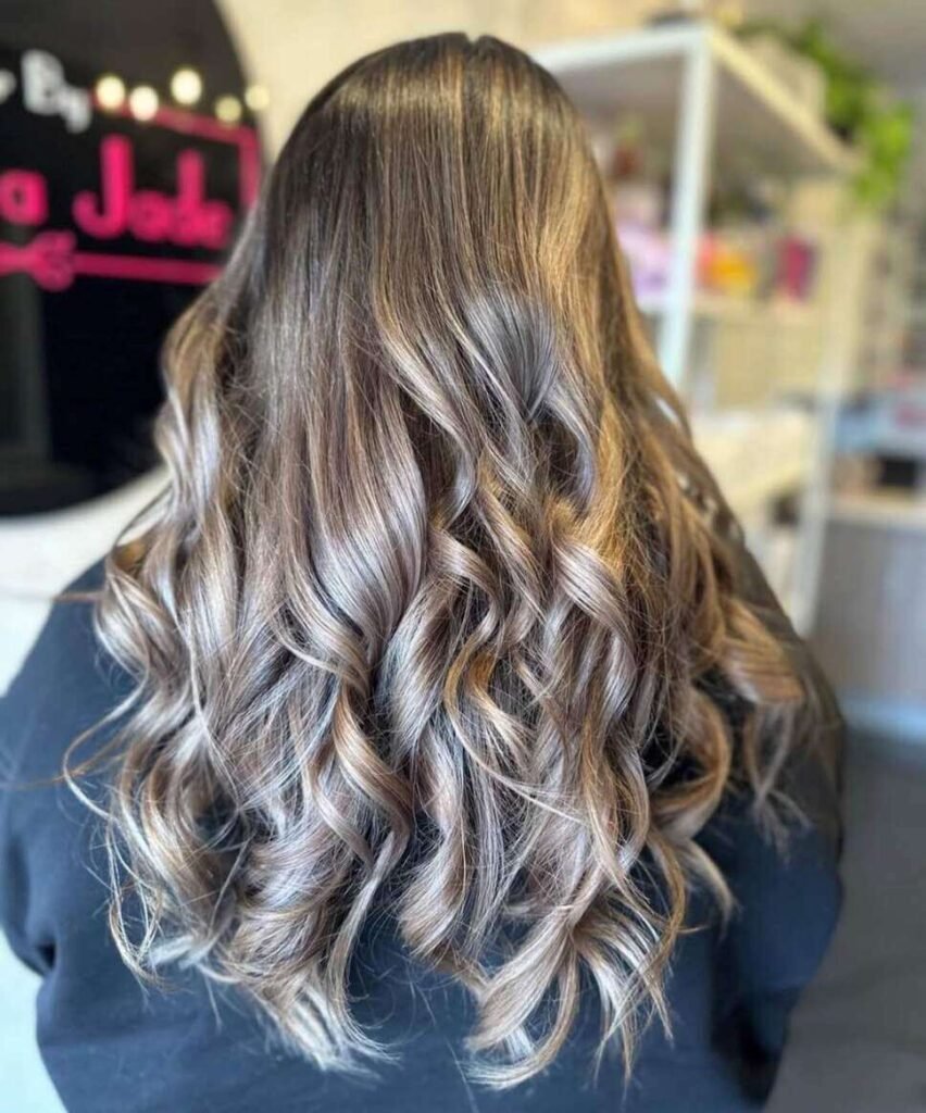 Ash Brown With Cool Blonde Highlights Ash Brown With Cool Blonde Highlights β Winter Brown Hair Colors