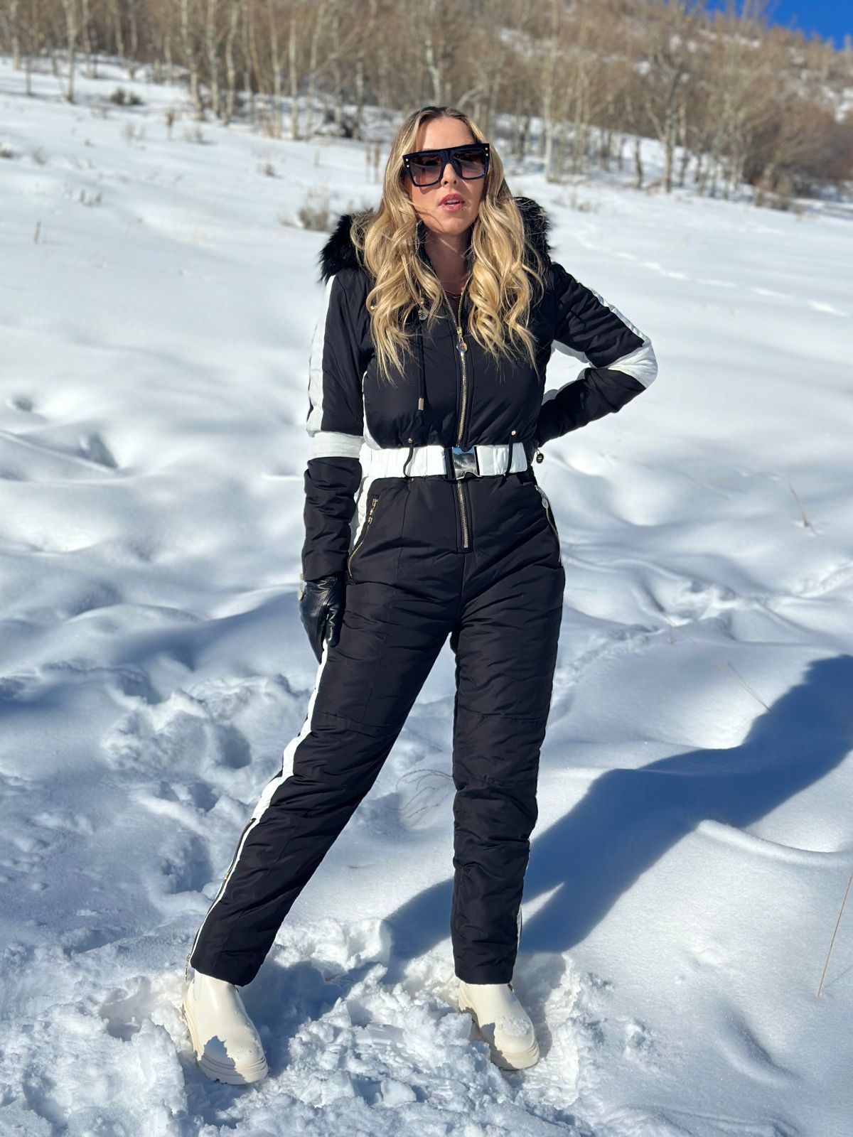 Monochromatic Ski Suit for a Stylish Winter Trip — Cabin Trip Outfits