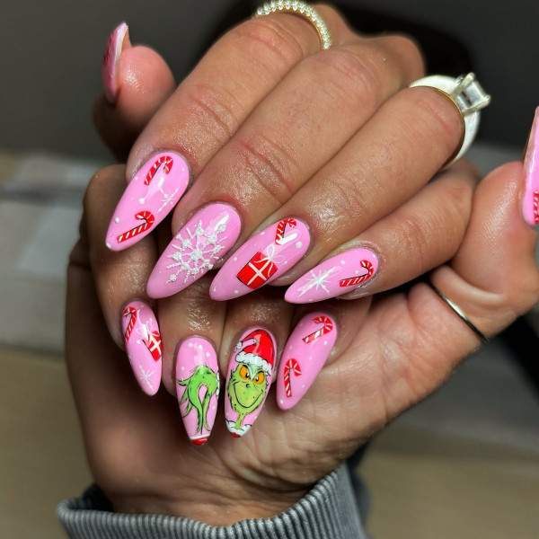 The Single Detail A Reader Notices First Visual Idea The Single Detail A Reader Notices First Visual Idea β Cute Christmas Nails 2026