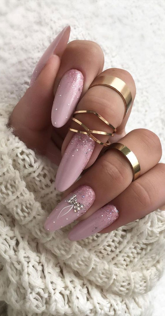Visible Visual Idea Visible Visual Idea β Long Winter Almond Nails