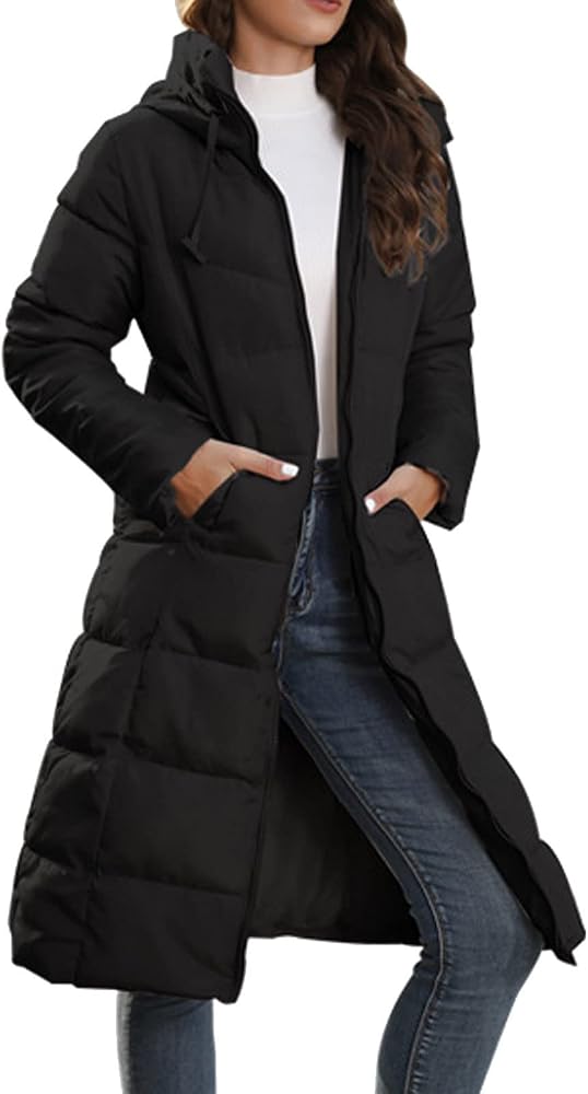 Casual Everyday Long Black Puffer Coat With Blue Jeans — Long Puffer Coat Outfits
