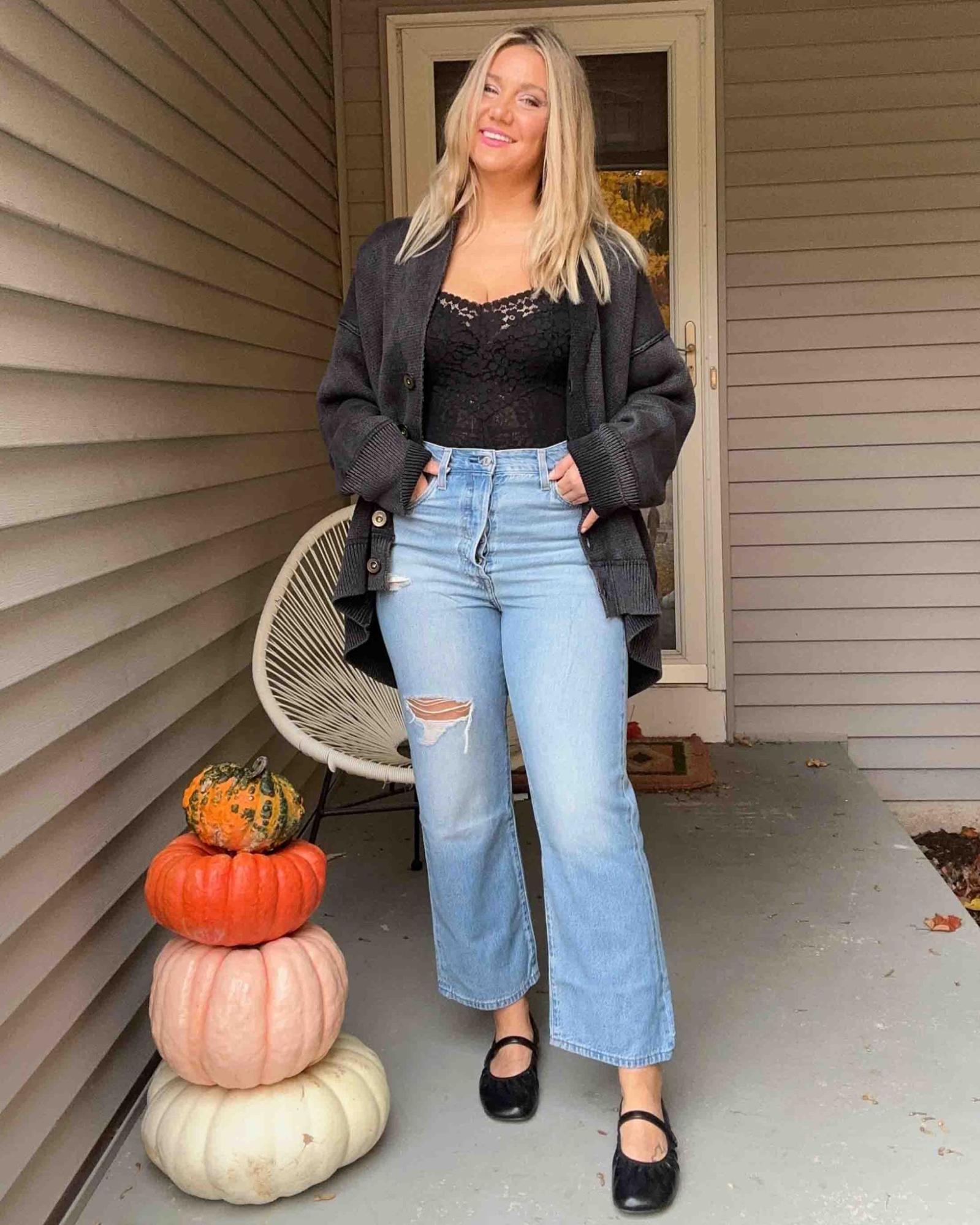 Charcoal Grey Oversized Cardigan Over Lace Bodysuit Charcoal Grey Oversized Cardigan Over Lace Bodysuit β Sweater Outfits