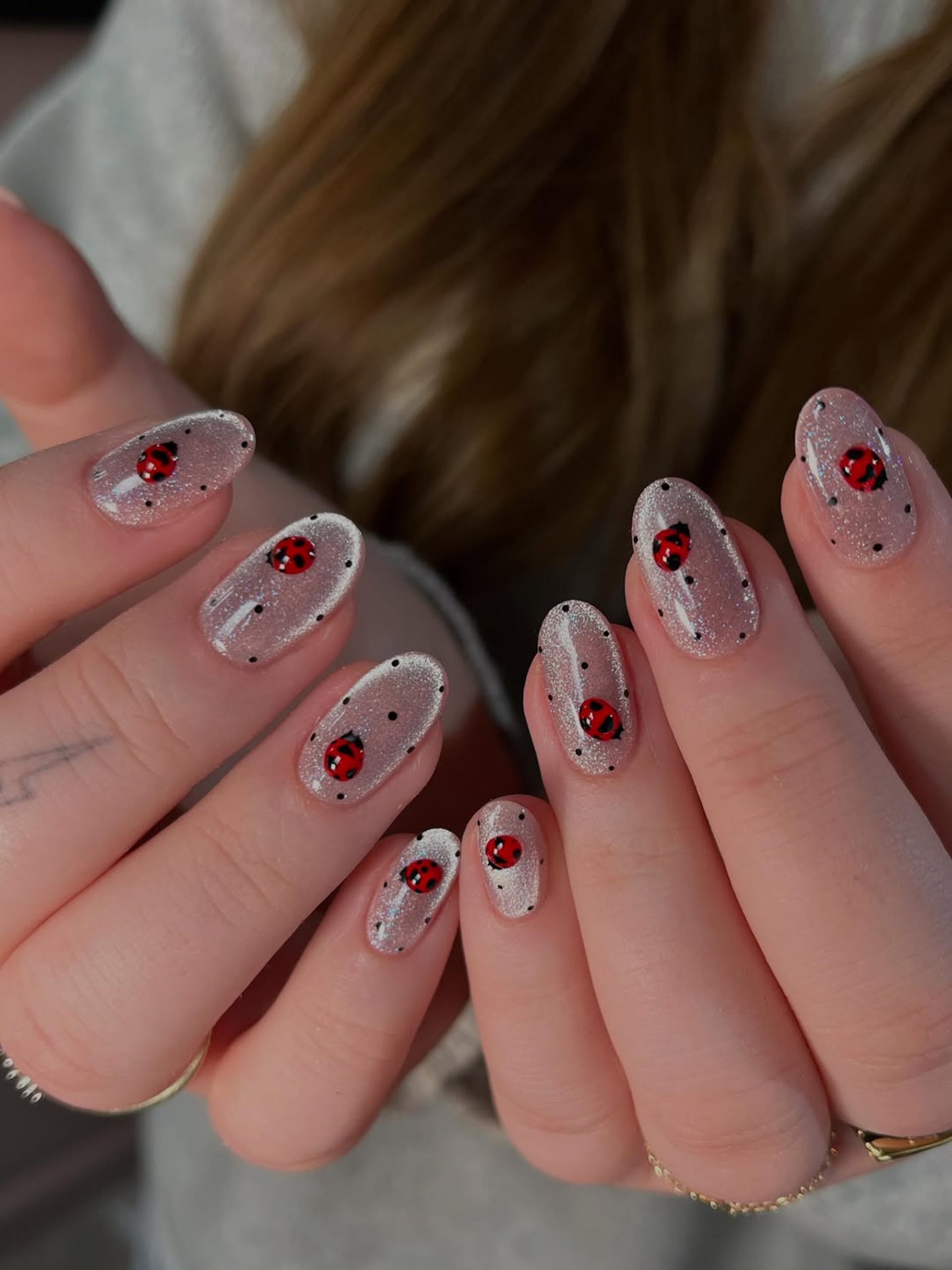 Ladybug Shimmer Oval Nails Ladybug Shimmer Oval Nails β Holiday Nails 2026