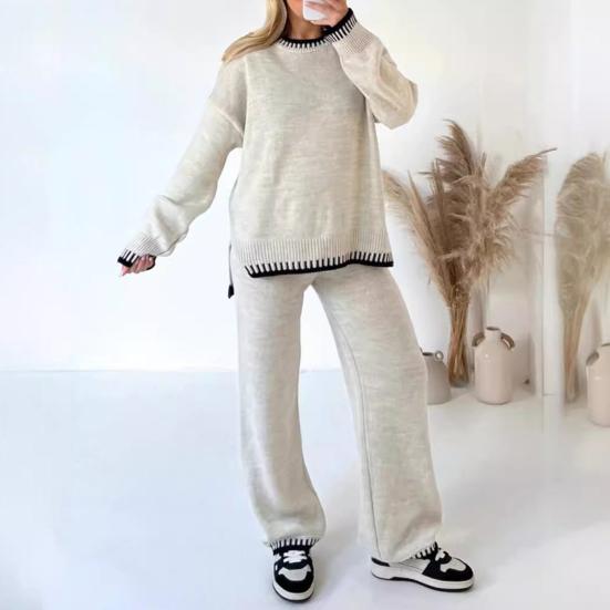 Coordinated Knit Set in Beige and Black — Winter School Outfits