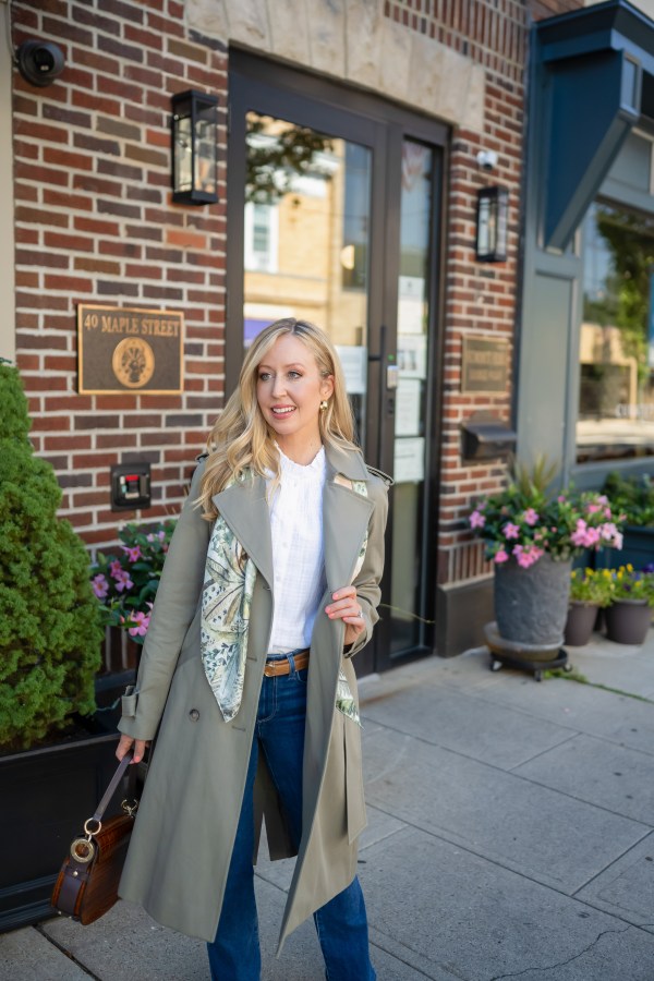 Scarf as a Decorative Lapel Accent — Scarf Outfits