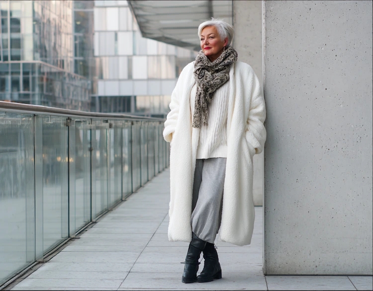 Embrace Cozy Comfort with an Oversized Teddy Fleece Coat Embrace Cozy Comfort with an Oversized Teddy Fleece Coat β Winter Outfits for Women Over 50