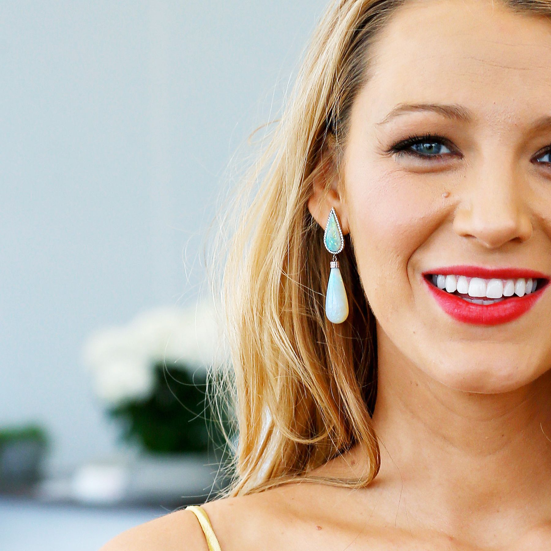 Cool Ash Blonde Waves — Winter Hair Colors for Pale Skin