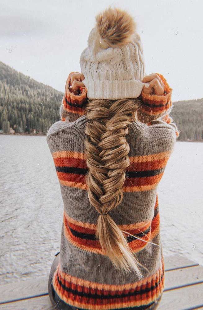 Light Brown Mid-Back Fishtail Braid Light Brown Mid-Back Fishtail Braid β Winter Braided Hairstyles