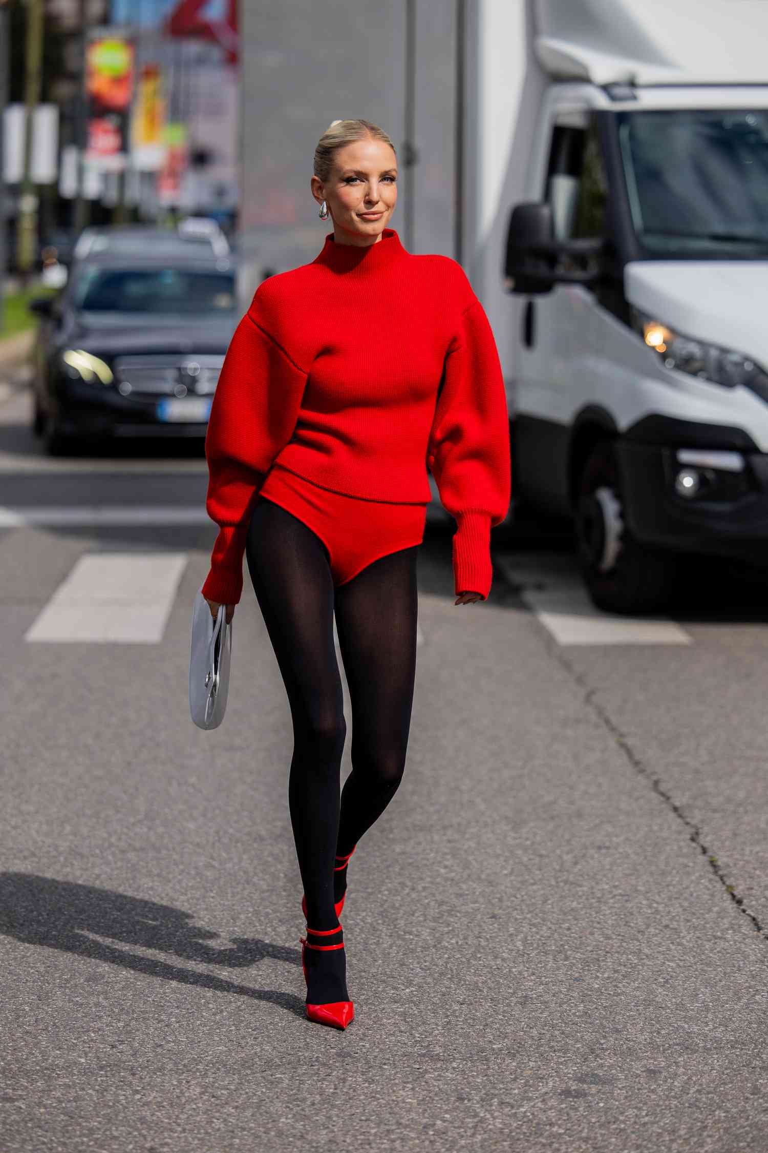 Bold Red Monochromatic Look with Black Tights Bold Red Monochromatic Look with Black Tights β Tights Outfits