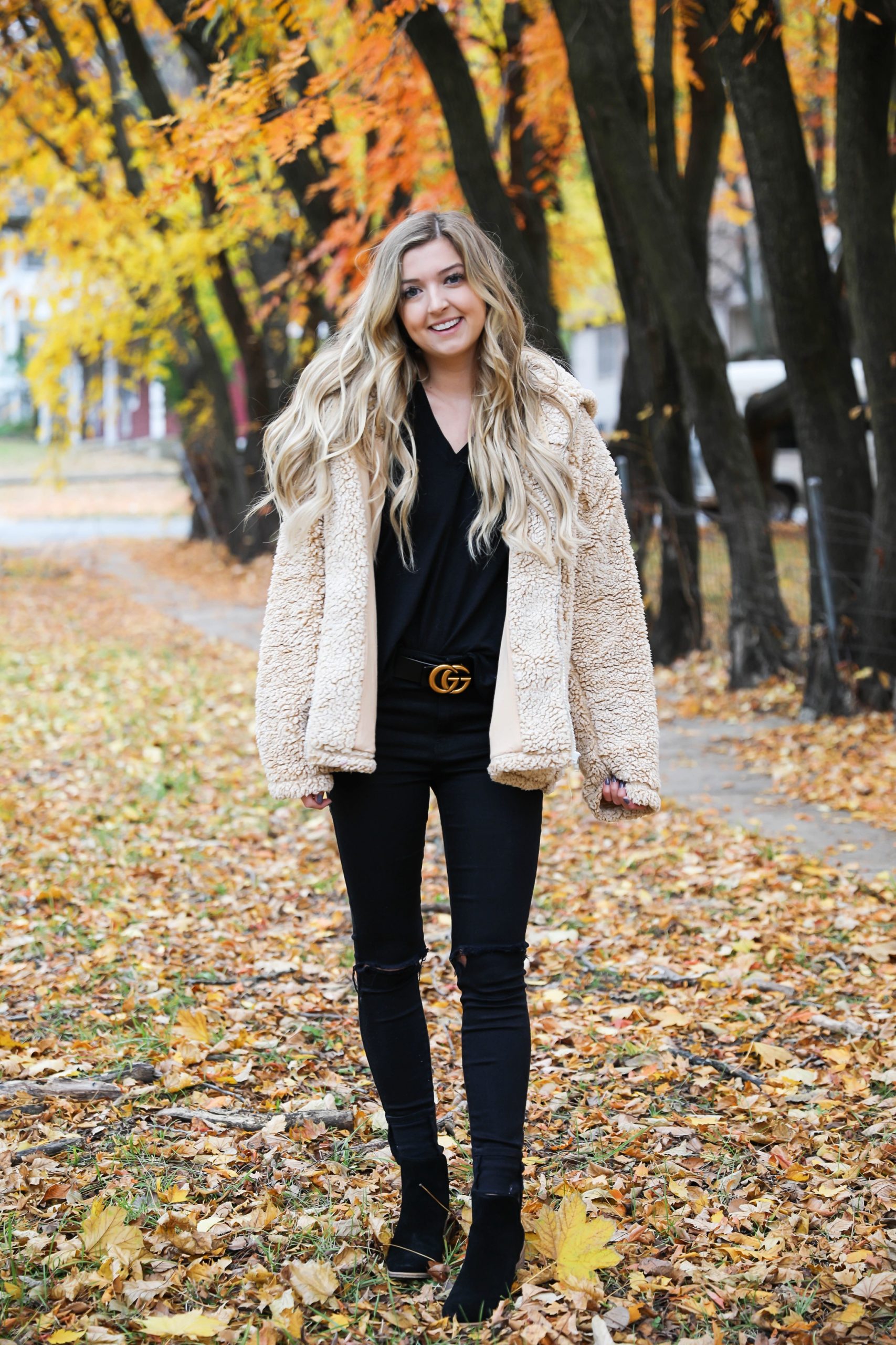 Casual Autumn Cream Teddy/Faux Fur Jacket: Everyday Wearability — Faux Fur Coat Outfits