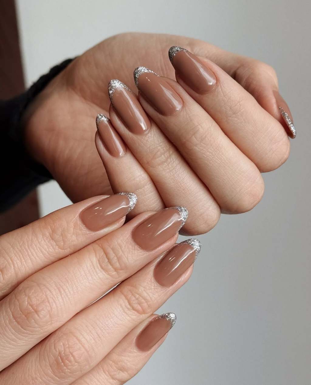 Glossy With Glitter Visual Idea — Mocha Nails