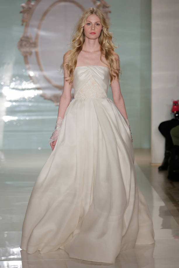 Shoulder-Length Visual Idea — Winter Wedding Hairstyles