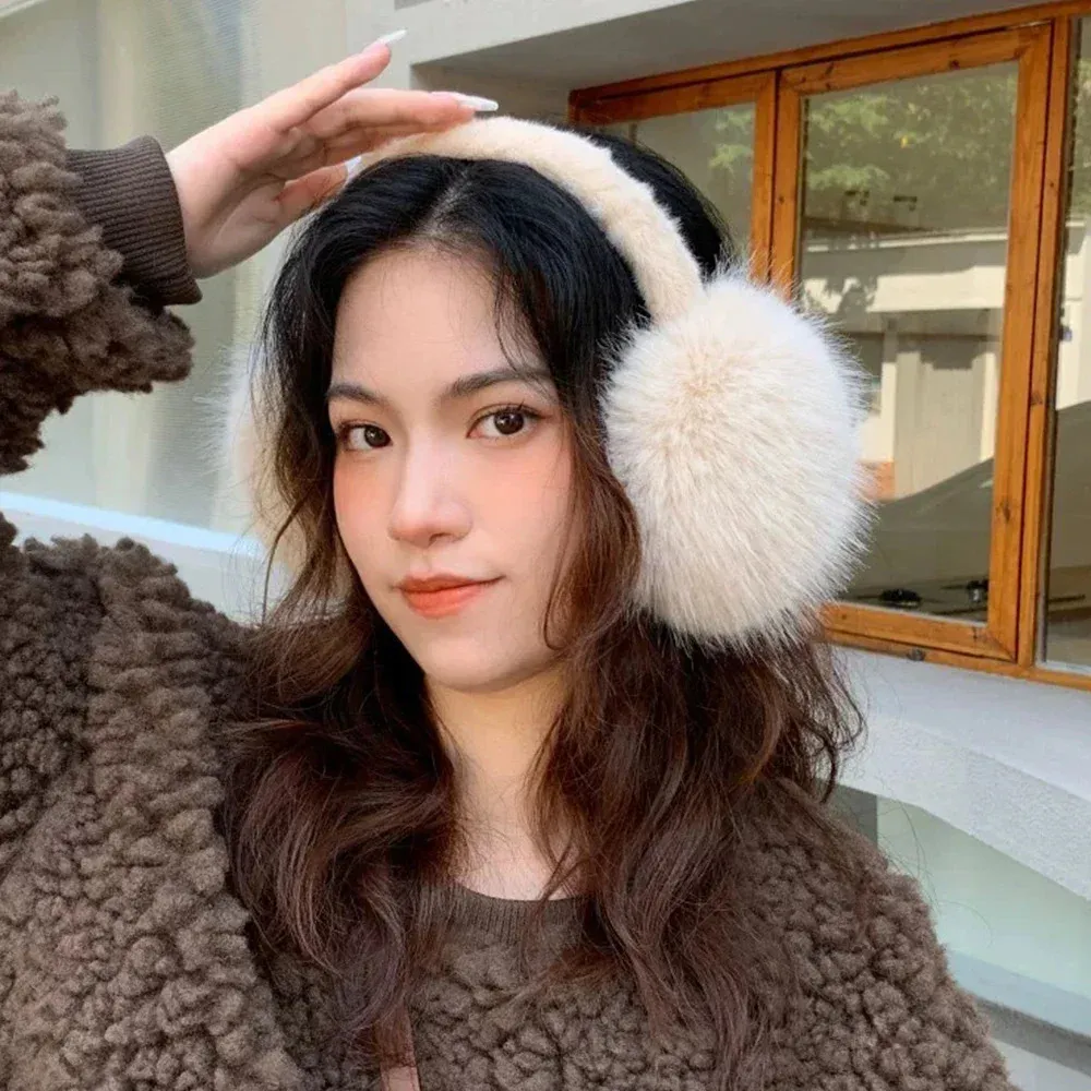 Cream Faux Fur Earmuffs with Textured Brown Fuzzy Jacket Cream Faux Fur Earmuffs with Textured Brown Fuzzy Jacket β Earmuffs Outfits