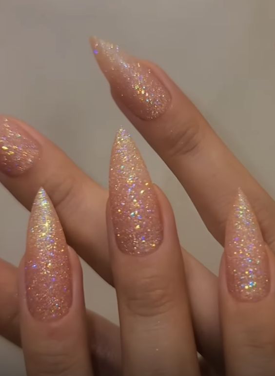 Glitter Glossy Top Coat Visual Idea Glitter Glossy Top Coat Visual Idea β Sparkly New Years Nails 2027