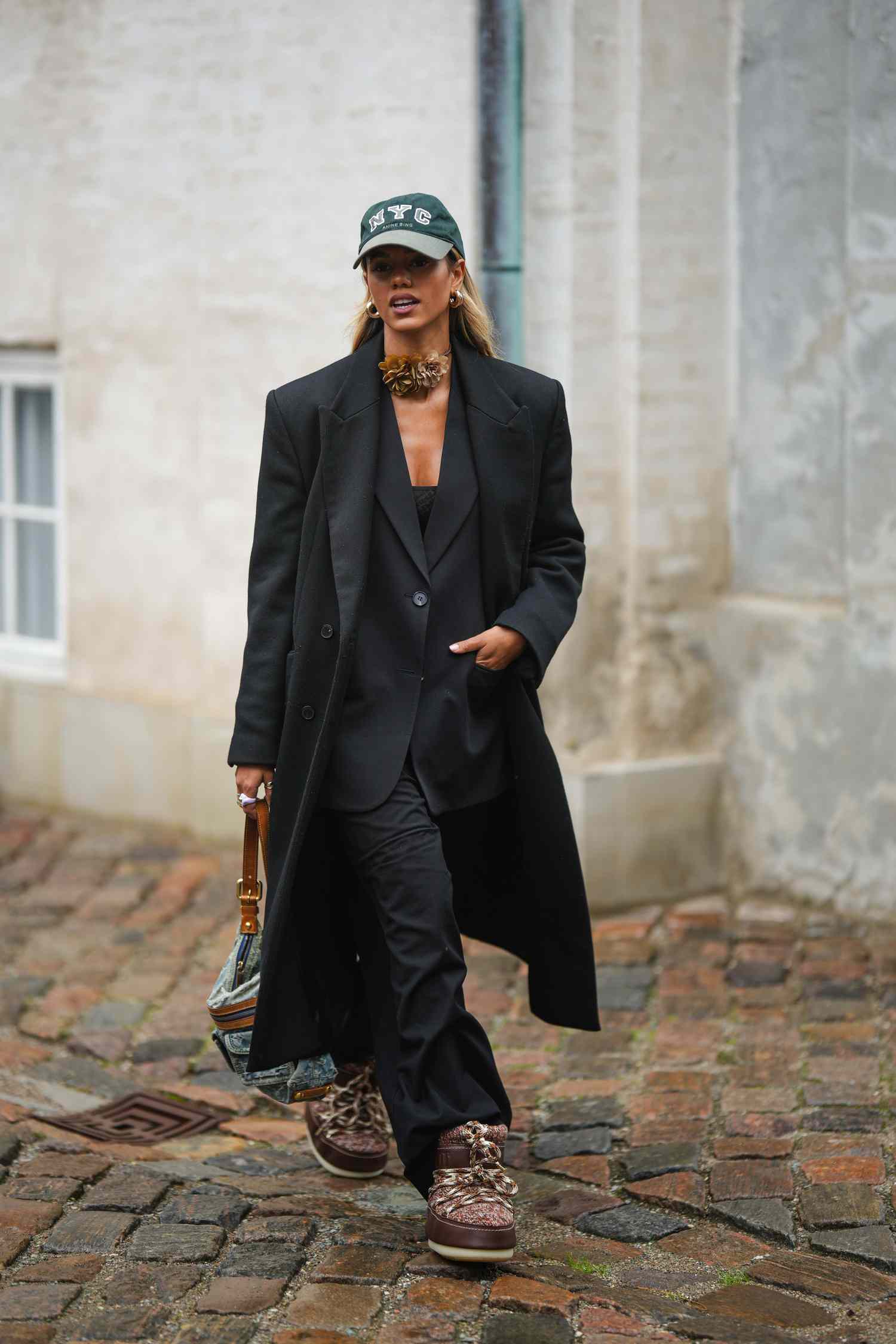 Chic Black Suit with Long Coat and Statement Accessories Chic Black Suit with Long Coat and Statement Accessories β Winter Outfits for Petite Women