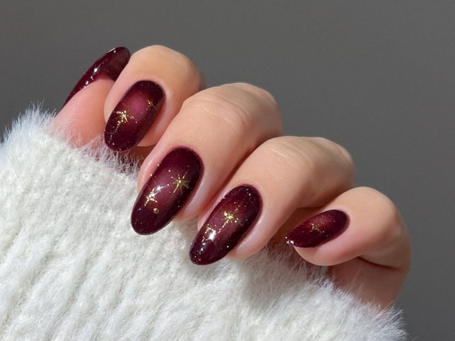 Deep Burgundy with Celestial Glitter Deep Burgundy with Celestial Glitter β Winter Nail Trends