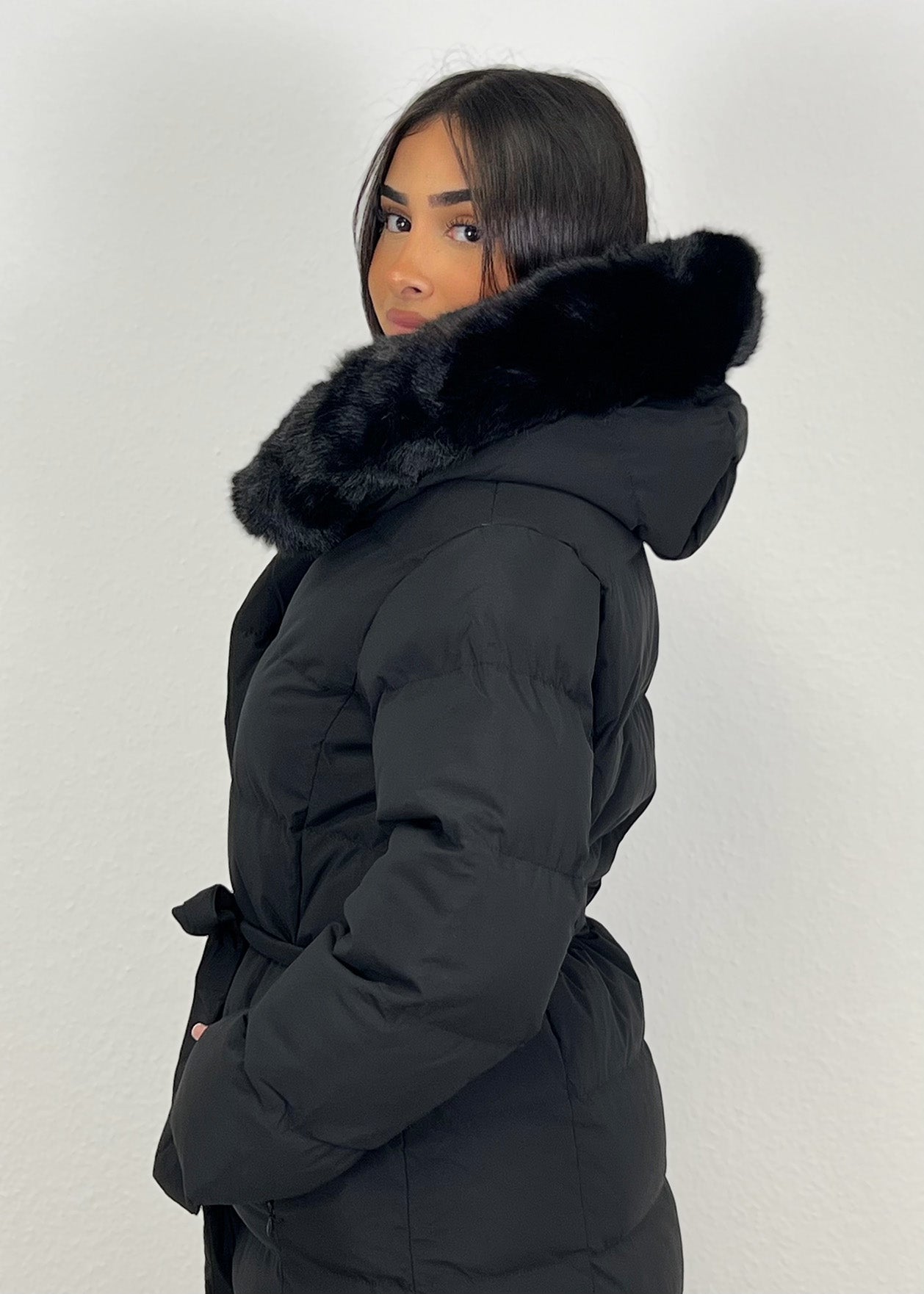 Belted Black Puffer Coat for a Defined Silhouette Belted Black Puffer Coat for a Defined Silhouette β Winter Outfits for Women Over 50