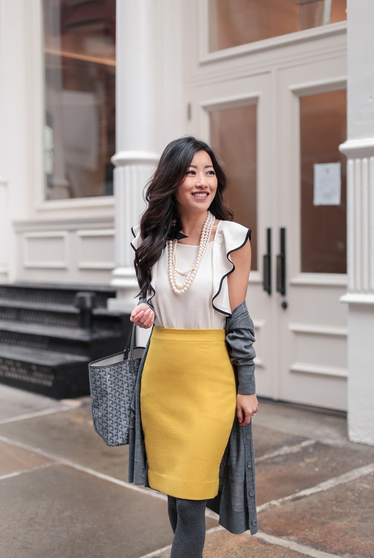Pencil Skirt with Long Cardigan and Pearls — Casual Winter Outfits