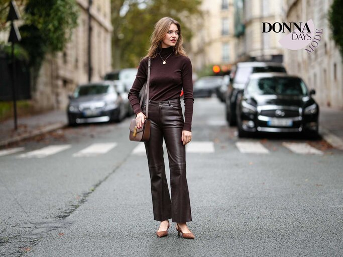 Brown Flared Leather Pants with Matching Turtleneck and Low Heels — Leather Pants Outfits