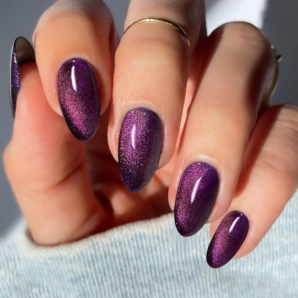 Deep Purple Pink Cat Eye Nails — Winter Cat Eye Nails
