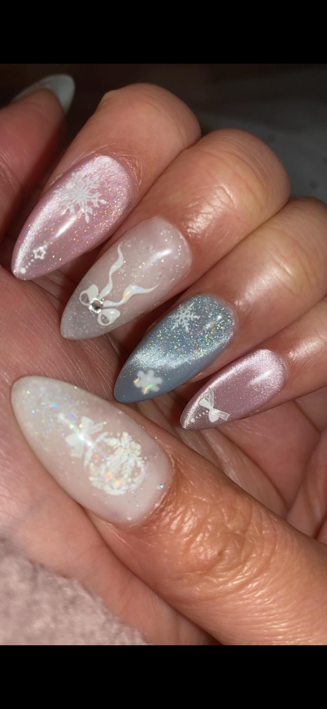Shimmer Glitter Visual Idea — Baddie Winter Nails