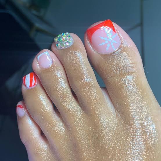 Glossy Glitter Rhinestones Rhinestone Candy Cane Snowflake Pedicure Glossy Glitter Rhinestones Rhinestone Candy Cane Snowflake Pedicure β Christmas Pedicure 2026