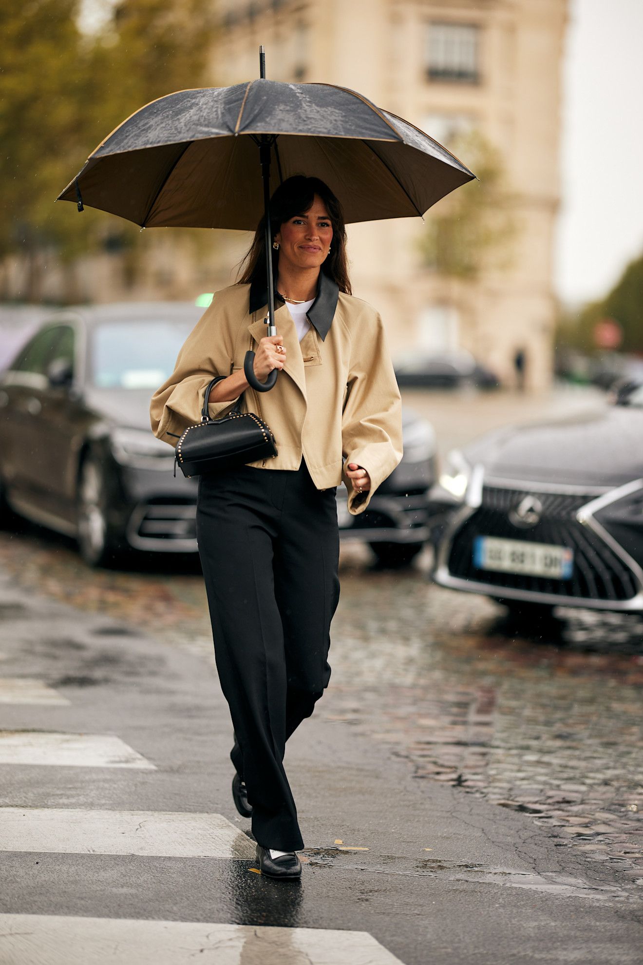 Beige Cropped Jacket with Black Trousers Beige Cropped Jacket with Black Trousers β Winter Business Casual Outfits
