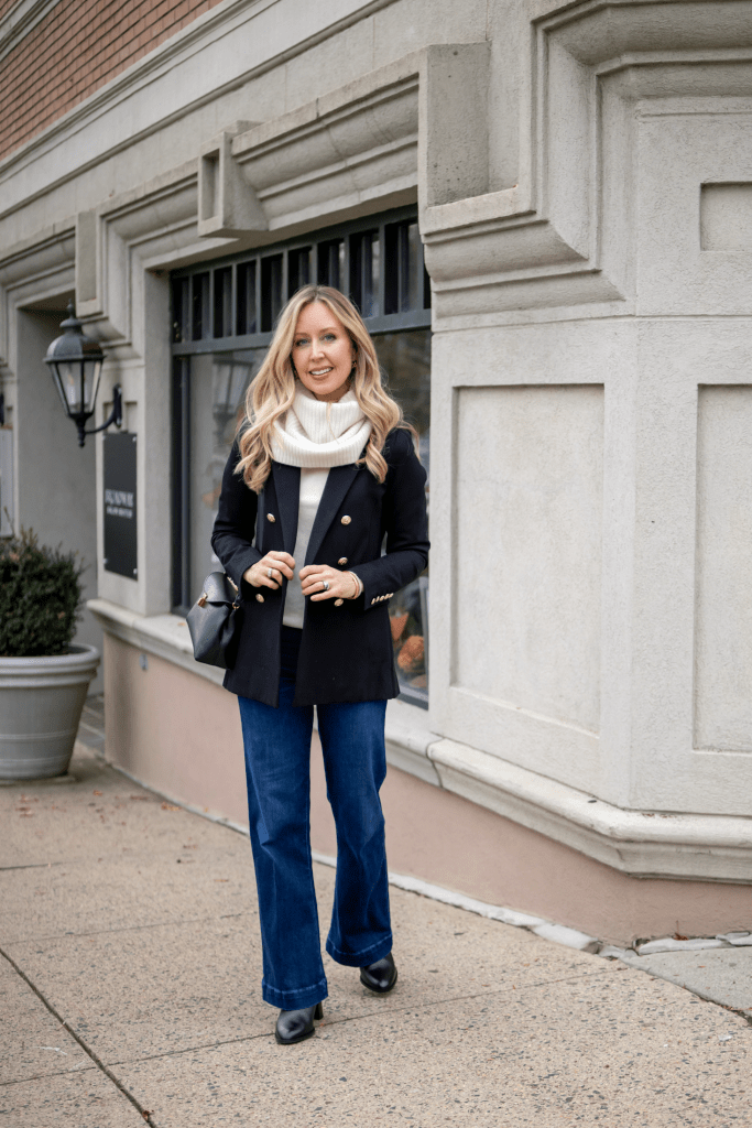 Dark Blue Wide-Leg Jeans with Black Blazer and White Turtleneck Dark Blue Wide-Leg Jeans with Black Blazer and White Turtleneck β Winter Outfits with Jeans