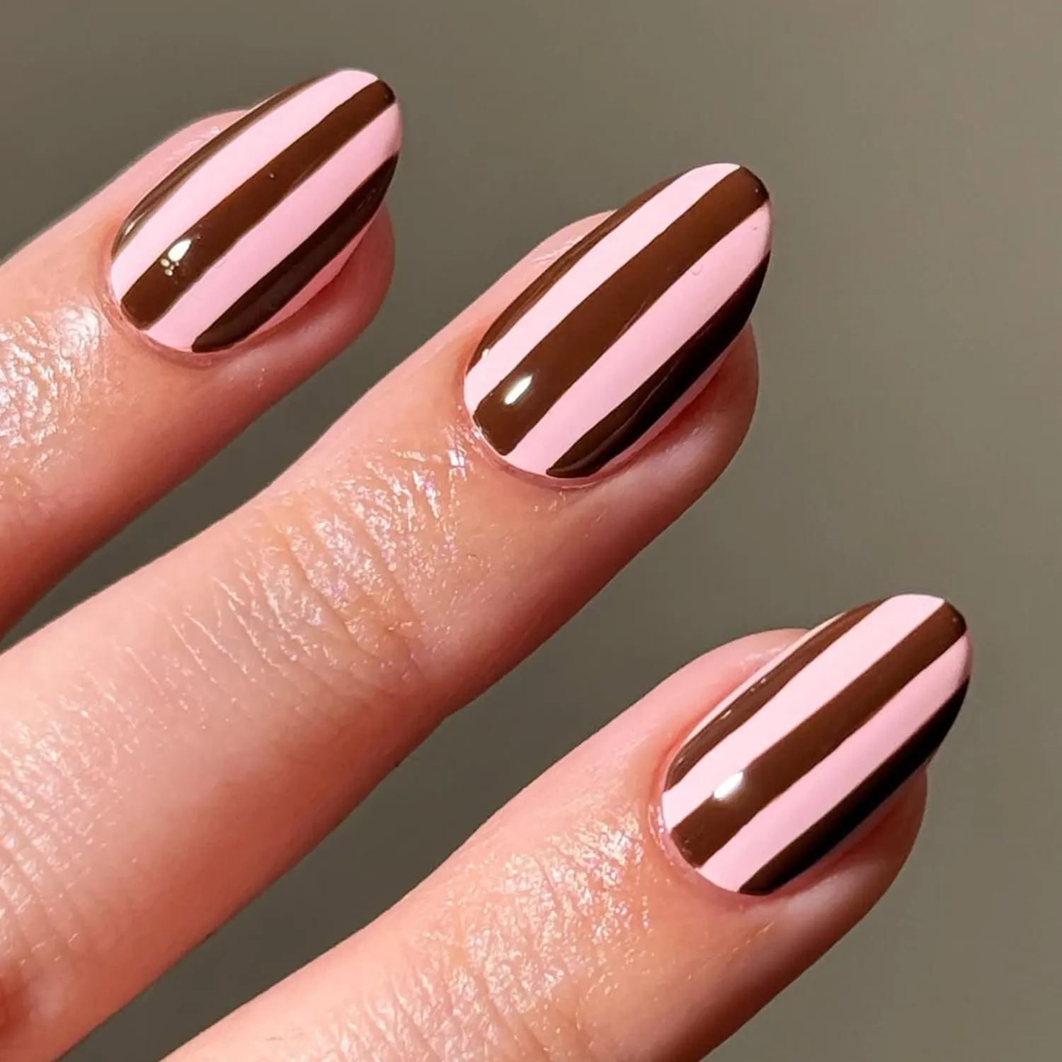 Diagonal Stripe Pink and Brown Nails — Winter Nail Art