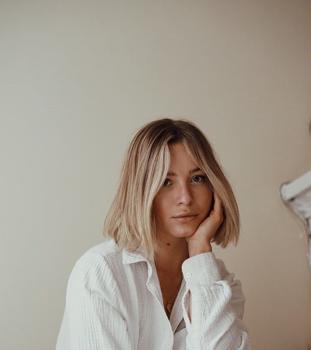 Shoulder-Length Visual Idea — Winter Haircuts for Oval Faces