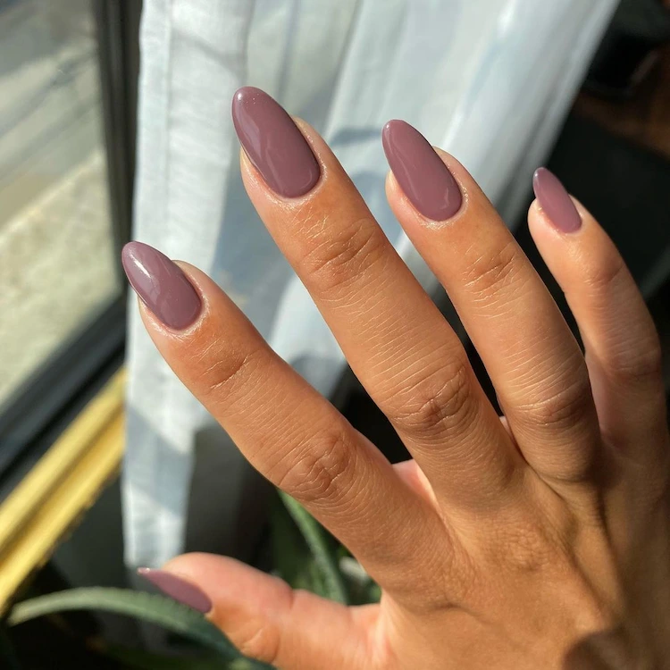 The Single Detail A Reader Notices First Visual Idea — Winter Gel Nail Colors