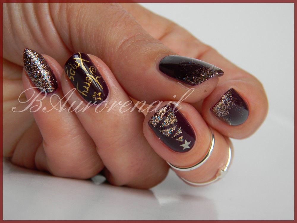 Medium Almond Burgundy with Gold Lettering Medium Almond Burgundy with Gold Lettering β Burgundy Christmas Nails 2026