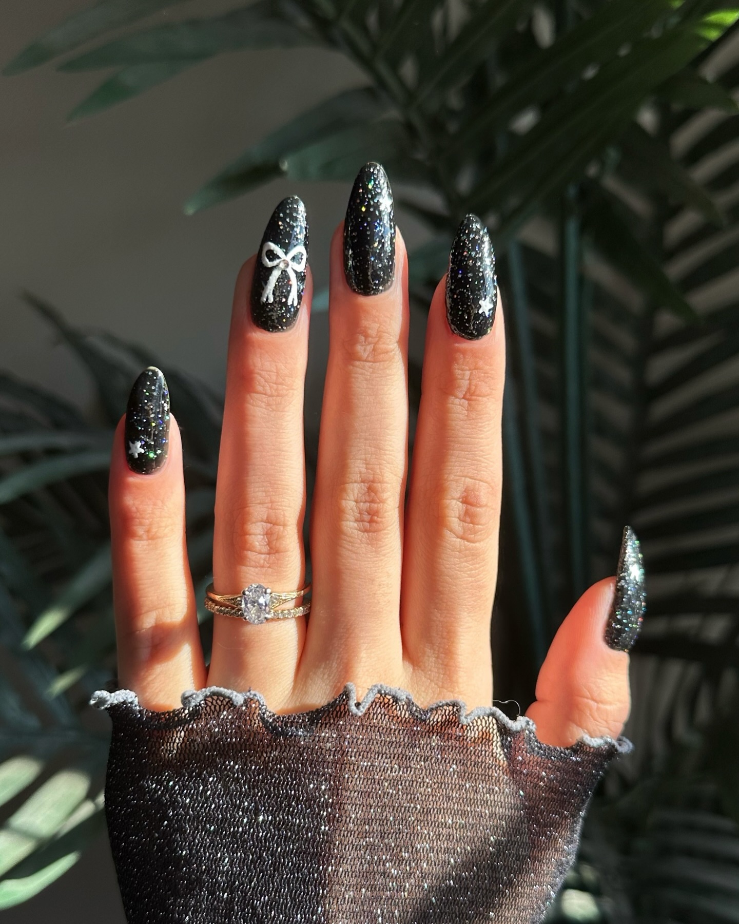 Black Glitter Stilettos with White Bow Black Glitter Stilettos with White Bow β New Years Eve Nails 2027