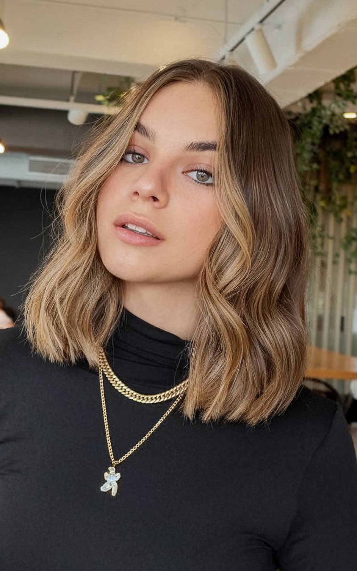 Layered Long Bob with Side Part Layered Long Bob with Side Part β Winter Haircuts for Thick Hair