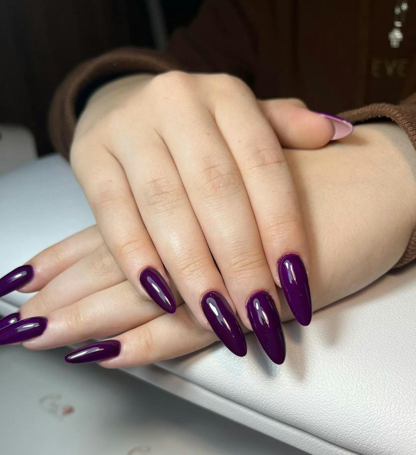 Glossy Deep Purple Almond Glossy Deep Purple Almond β Winter Purple Nails