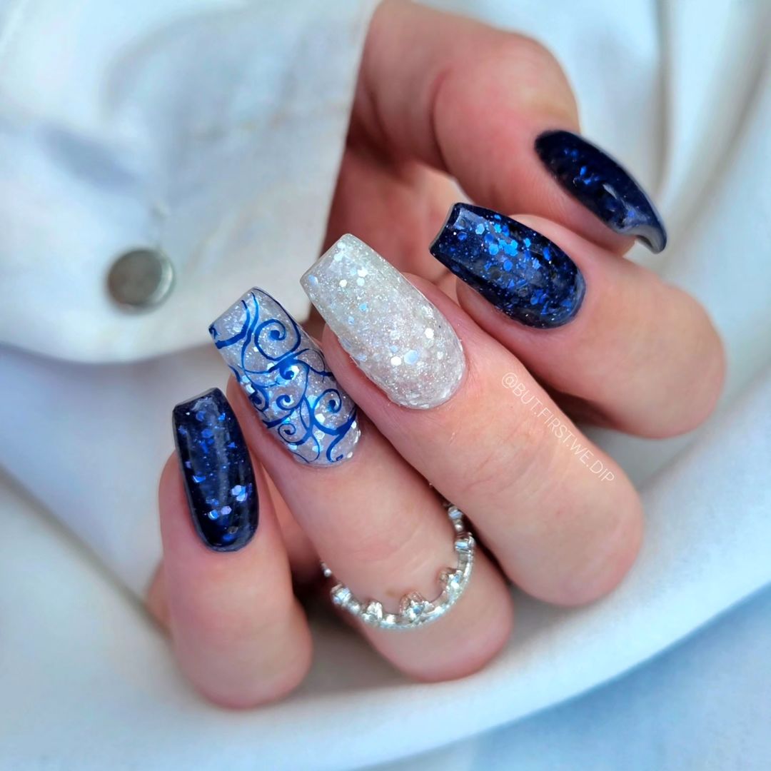 Even Application Glitter Density Visual Idea — Cozy Winter Nails