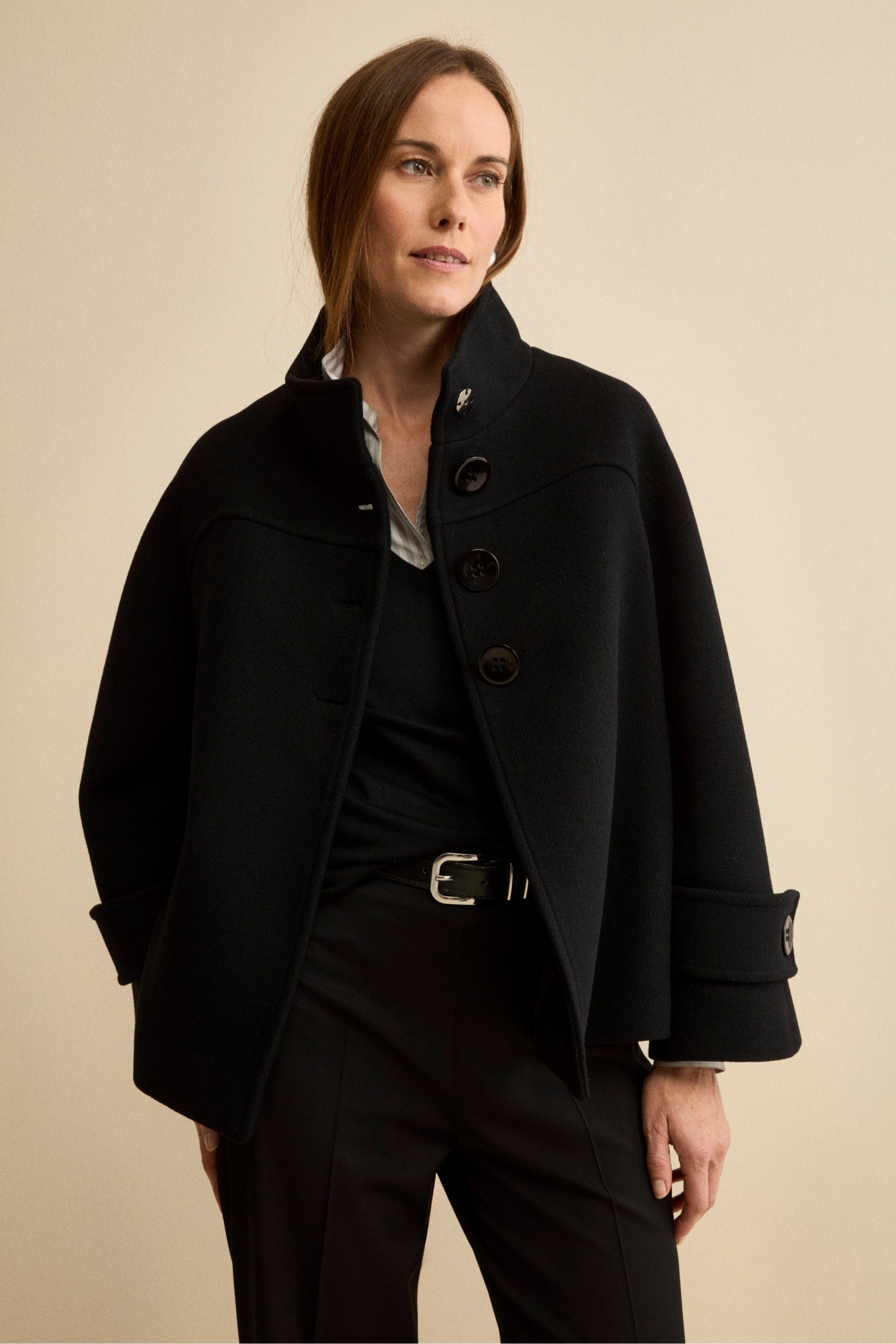 Cropped Black Wool Coat with Flared Sleeves — Wool Coat Outfits