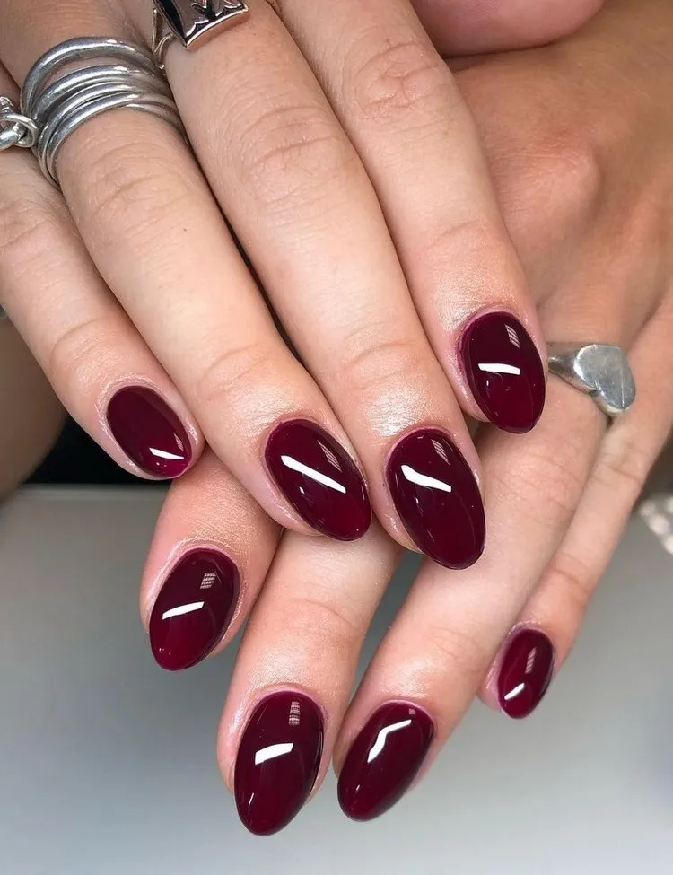 Deep Burgundy Glossy Short Oval Nails — Short Winter Nails