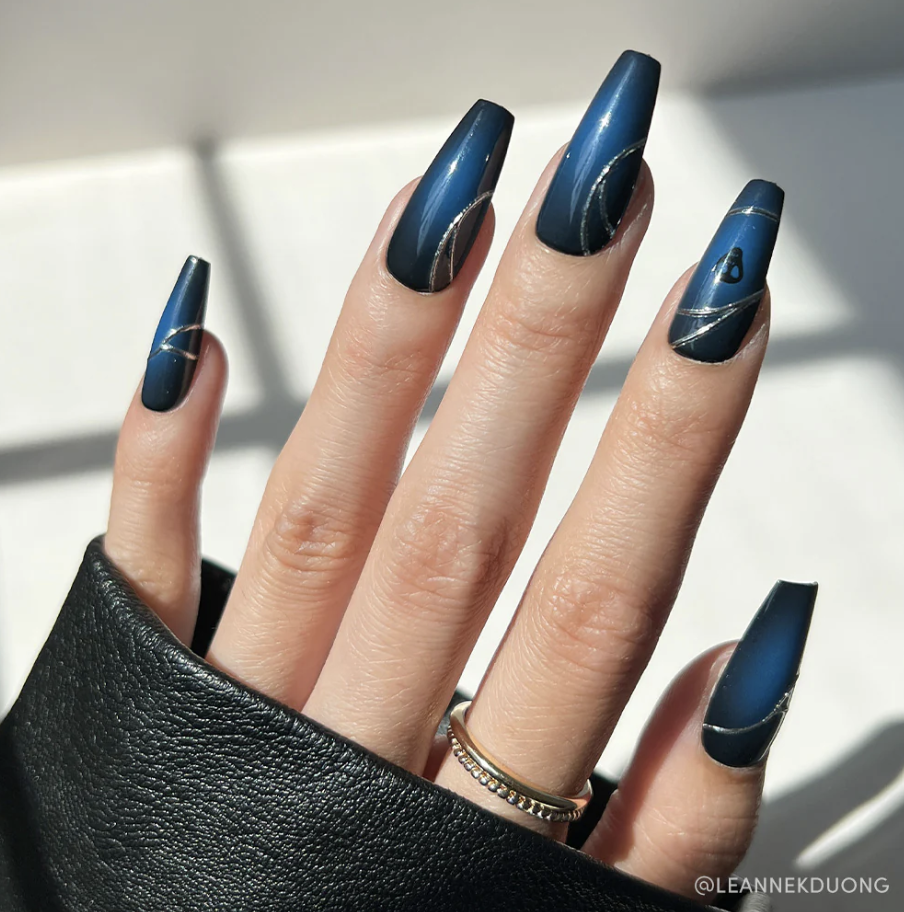 Navy Gradient Silver Swirl Coffin Nails Navy Gradient Silver Swirl Coffin Nails β Long Winter Coffin Nails