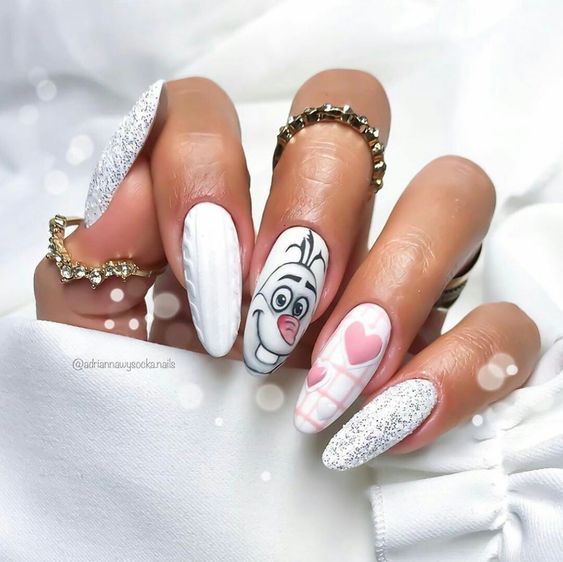 Winter Holiday Visual Idea Winter Holiday Visual Idea β Disney Christmas Nails 2026